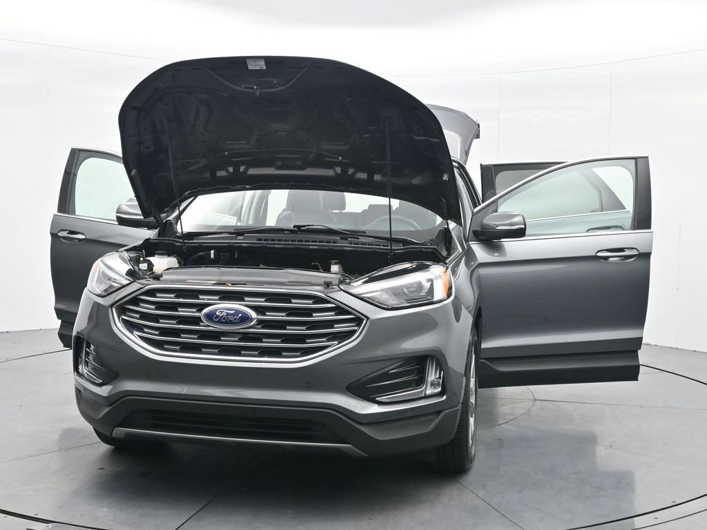 Used 2024 Ford Edge Titanium image 43