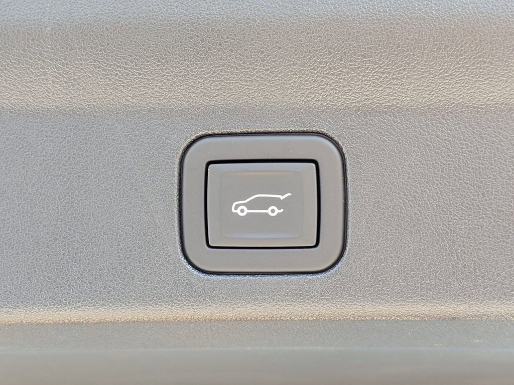 New 2025 Cadillac Escalade IQ Sport 1 w/ LPO, ONYX Package image 14