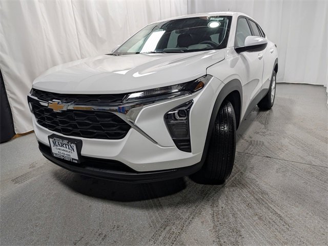 New 2026 Chevrolet Trax LS w/ LS Convenience Package image 6