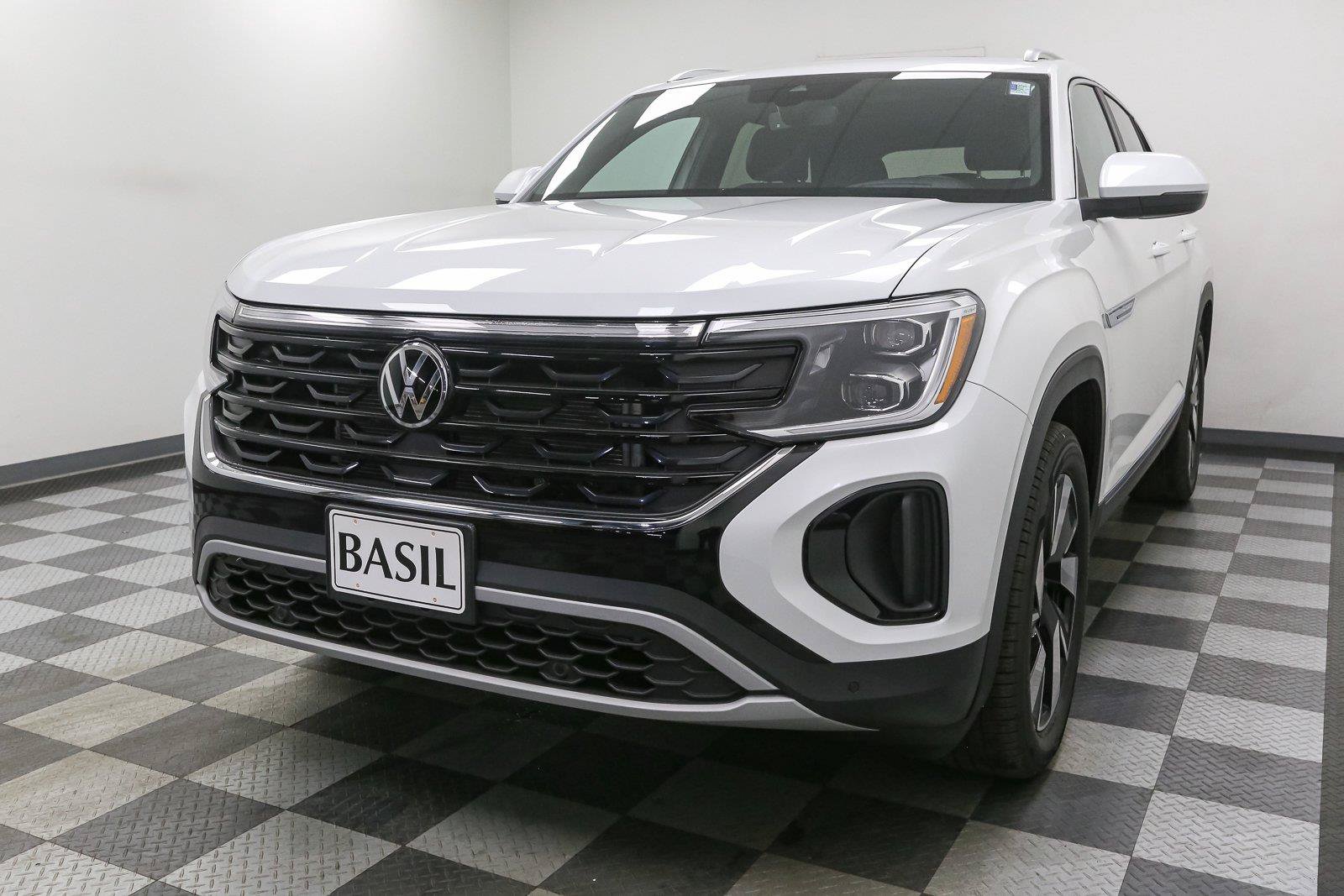 New 2026 Volkswagen Atlas Cross Sport SEL AWD/4WD image 4