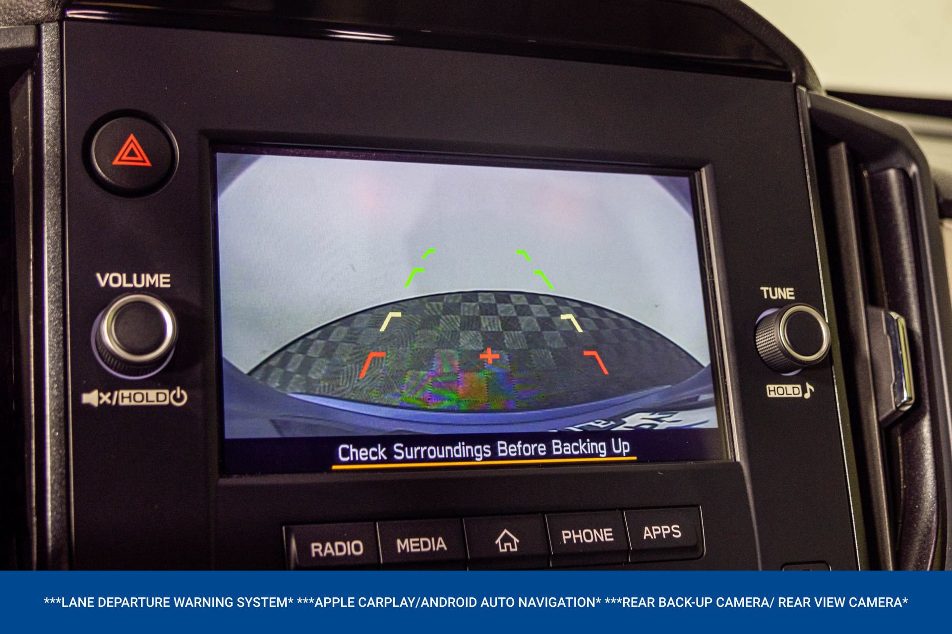 Used 2025 Subaru Forester AWD/4WD image 7