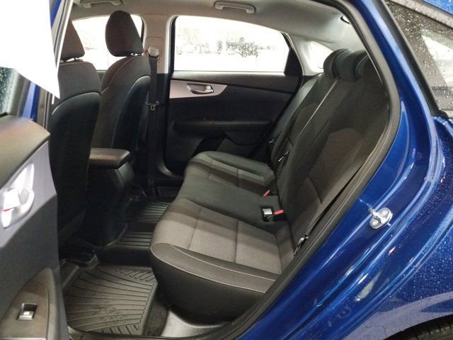Used 2023 Kia Forte LXS image 13
