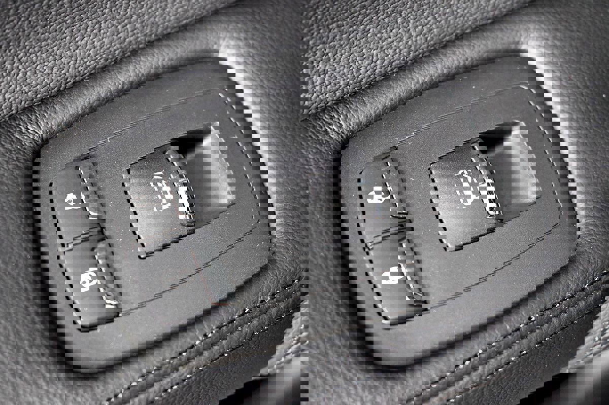 Used 2017 Maserati Ghibli image 38