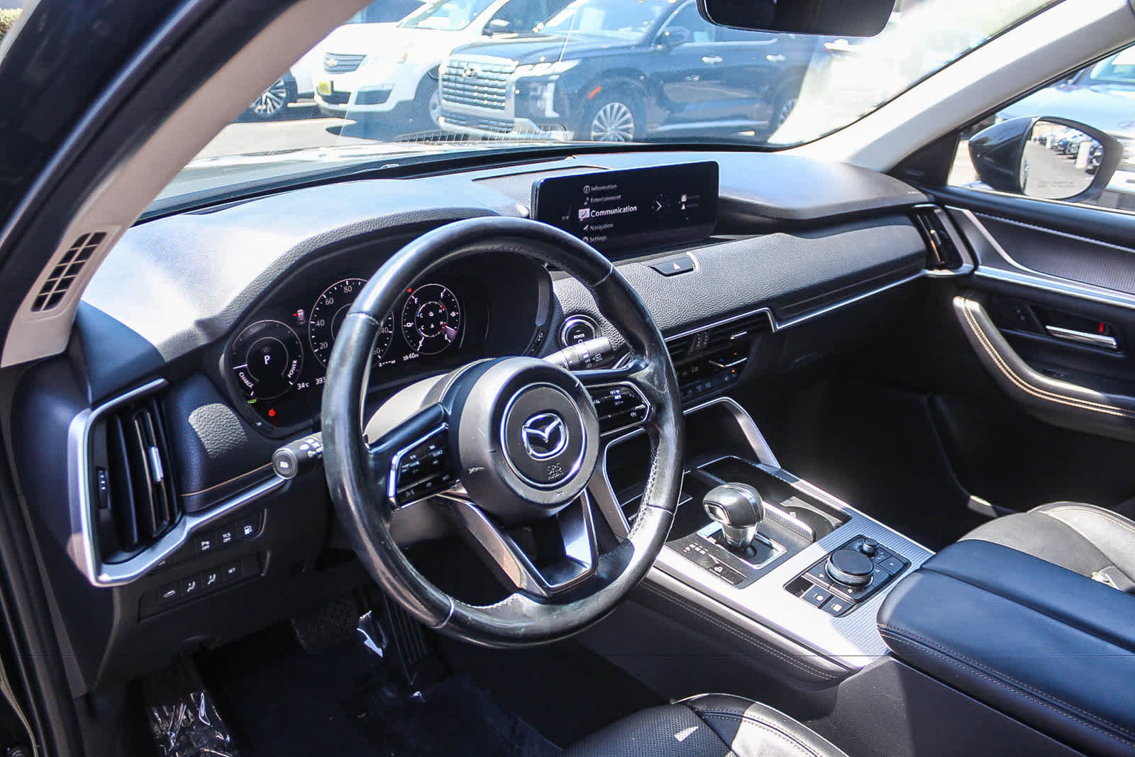 Used 2024 MAZDA CX-90 Plug-In Hybrid w/ Premium Pkg AWD/4WD image 22