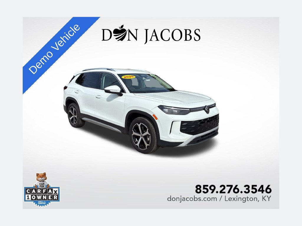 Used 2025 Volkswagen Tiguan SE AWD/4WD 360° Tour
