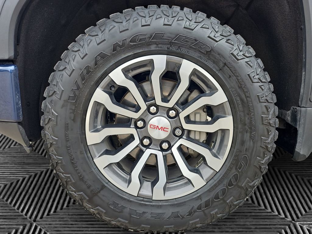 Used 2020 GMC Sierra 1500 AT4 w/ AT4 Premium Package image 14