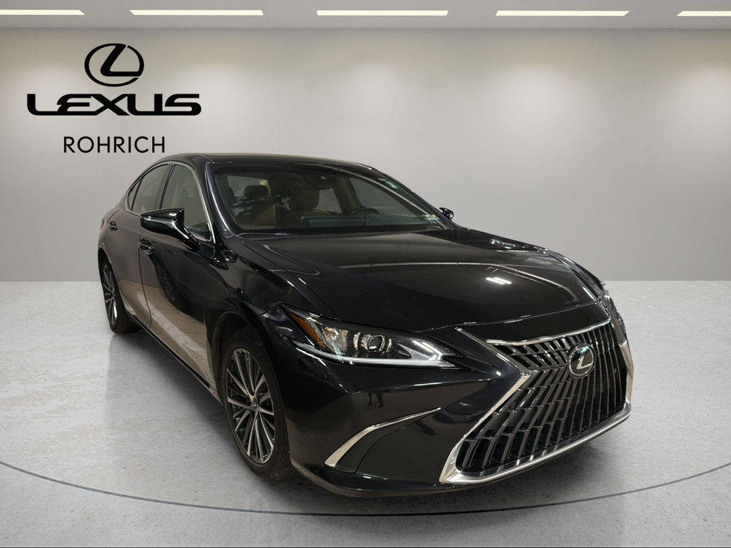 Used 2023 Lexus ES 300h w/ Premium Package FWD image 4