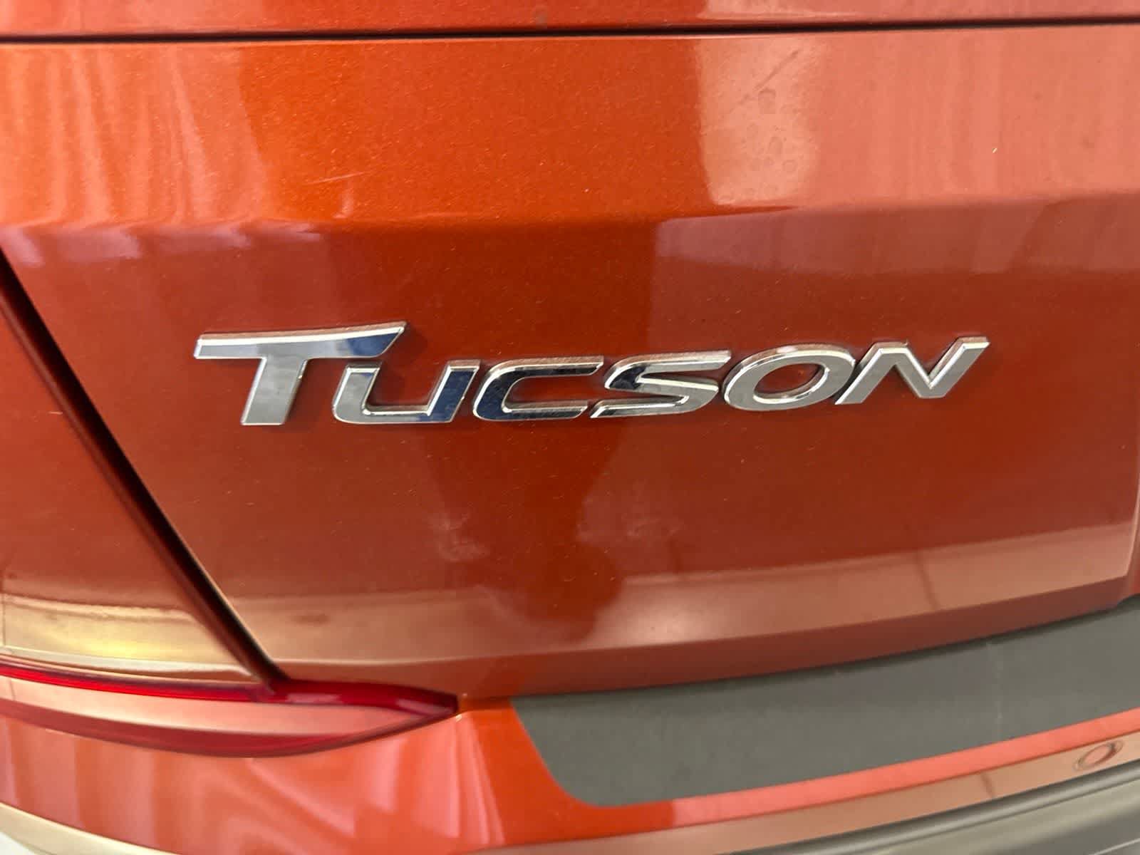 Used 2016 Hyundai Tucson Limited w/ Option Group 03 FWD image 13