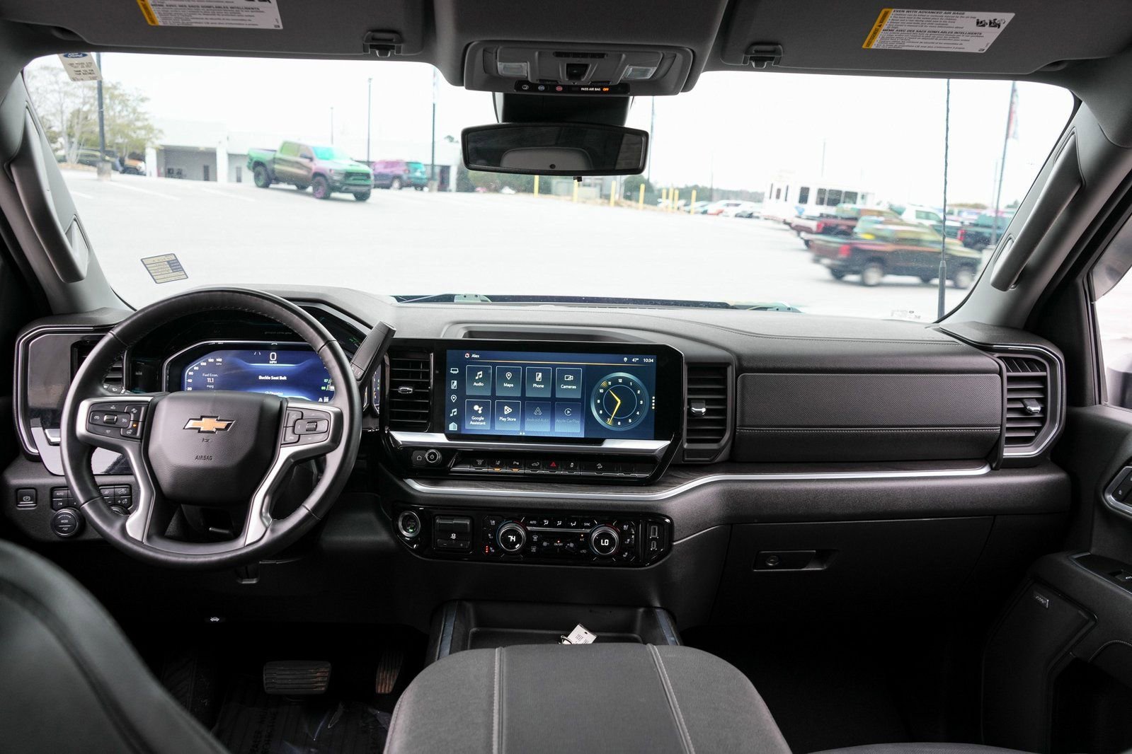Used 2024 Chevrolet Silverado 2500 LTZ w/ LTZ Convenience Package AWD/4WD image 18