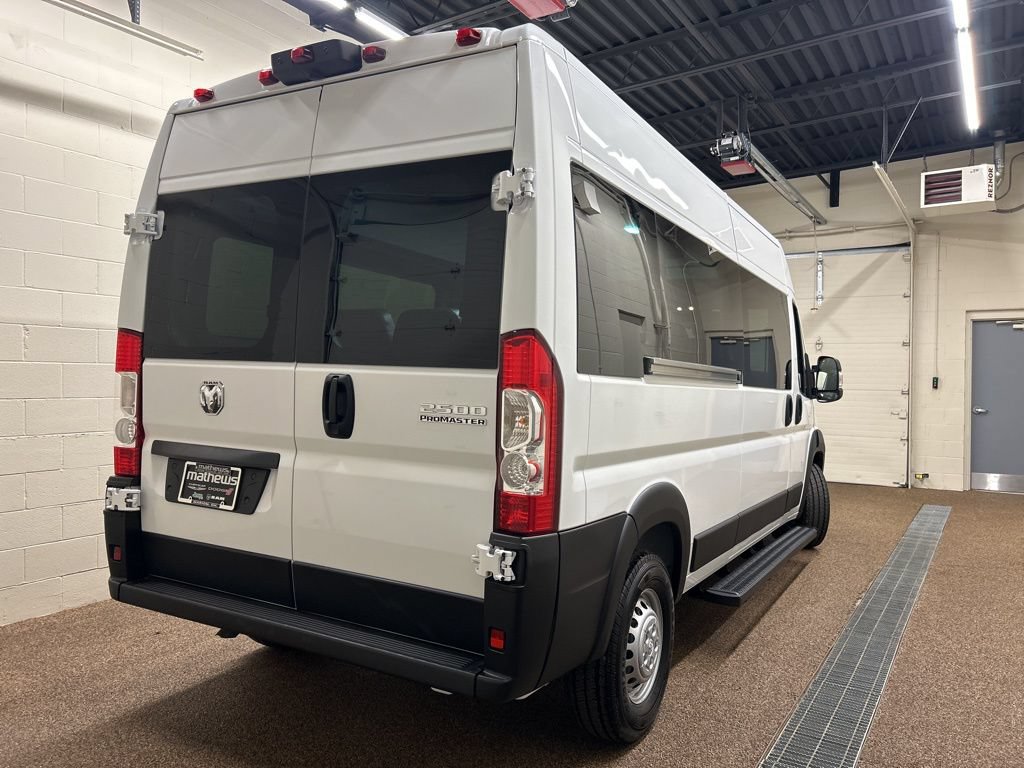 New 2025 RAM ProMaster 2500 w/ Convenience Group FWD image 2