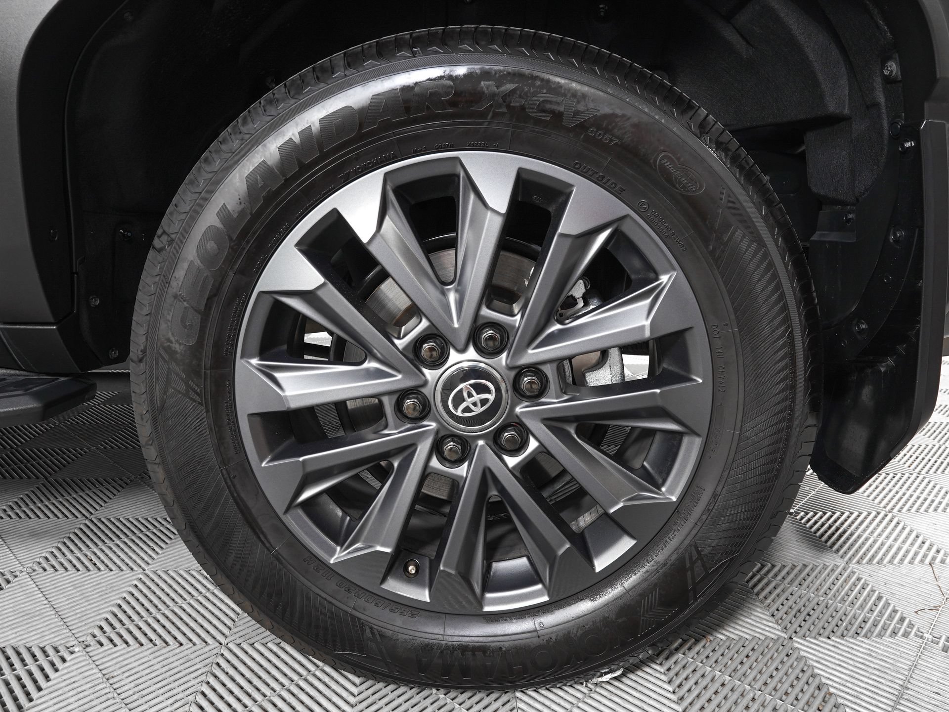 Used 2025 Toyota Land Cruiser w/ Premium Package AWD/4WD image 33