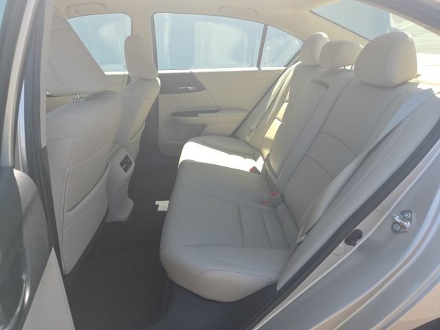 Used 2016 Honda Accord EX-L image 16