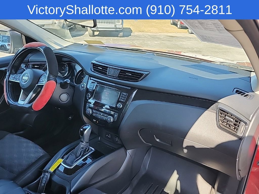 Used 2020 Nissan Rogue Sport SV w/ All-Weather Package image 26