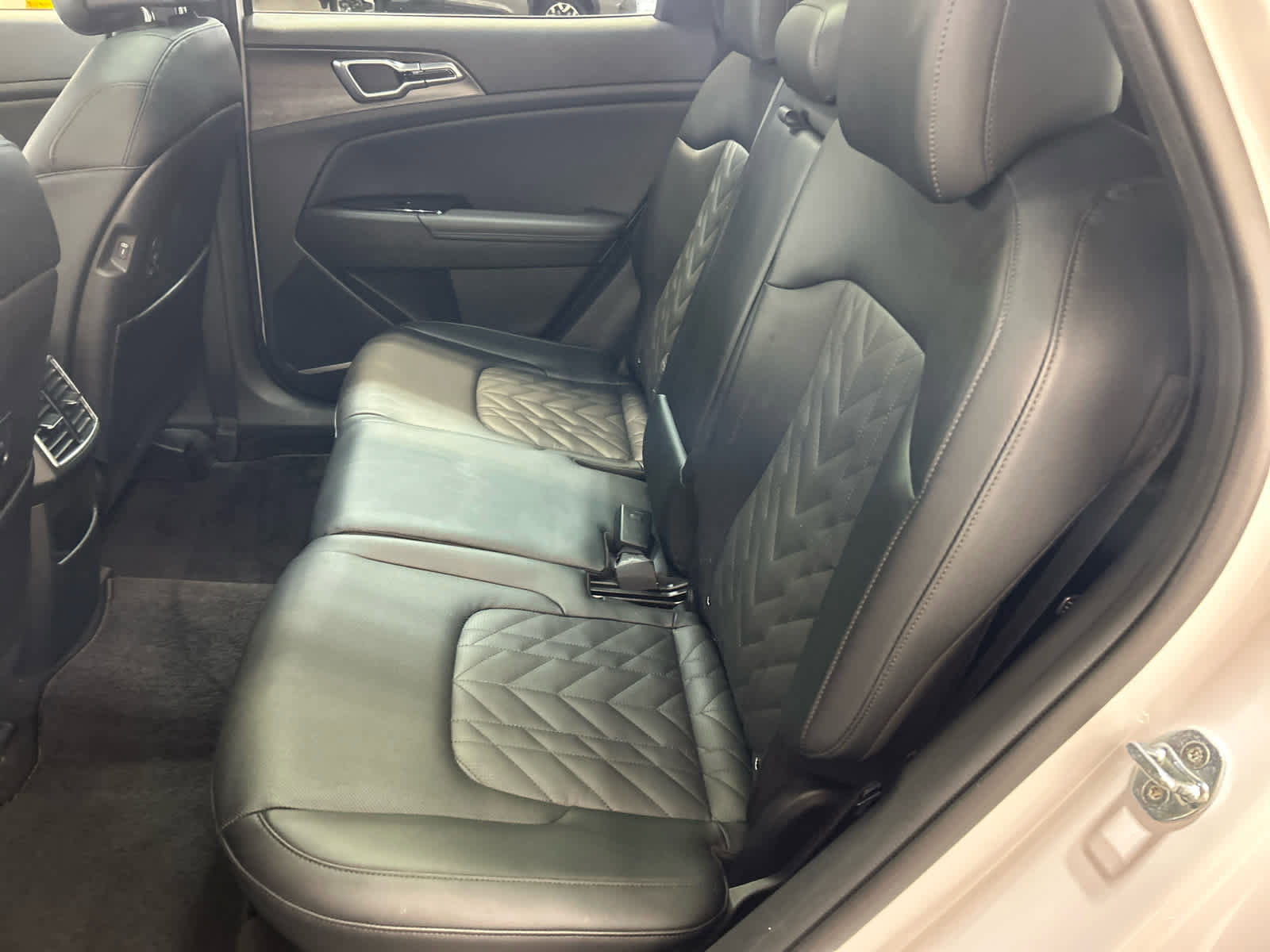 Used 2023 Kia Sportage X-Line w/ X-Line Premium Package AWD/4WD image 5