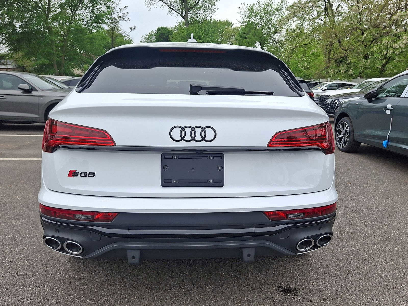 Used 2022 Audi SQ5 Premium Plus AWD/4WD image 23