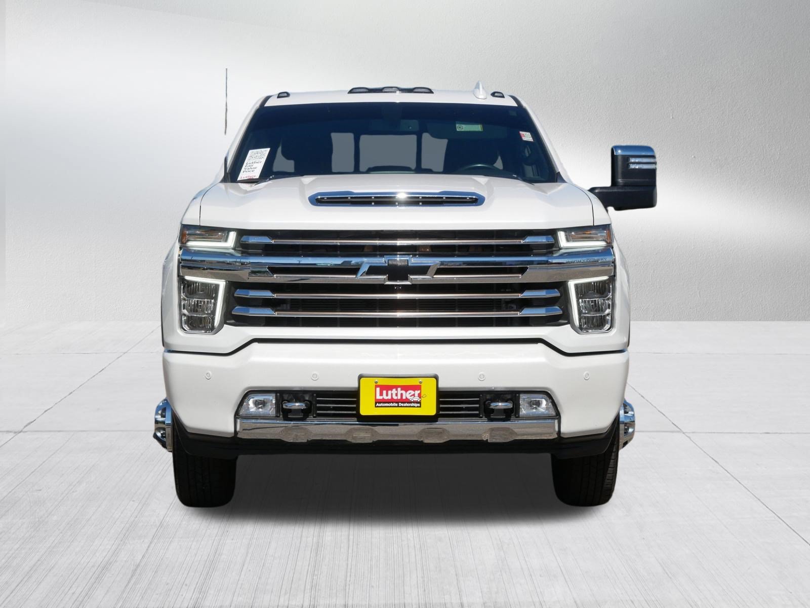 Used 2022 Chevrolet Silverado 3500 High Country AWD/4WD image 2