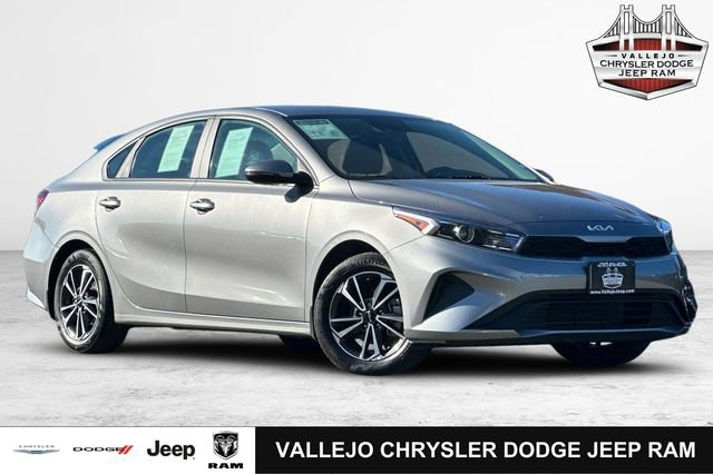 Used 2023 Kia Forte LXS w/ LXS Technology Package
