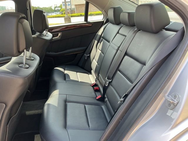 Used 2013 Mercedes-Benz E 350 4MATIC Sedan image 18