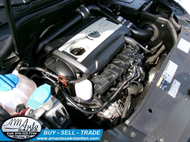 Used 2013 Volkswagen GTI Wolfsburg Edition FWD image 28