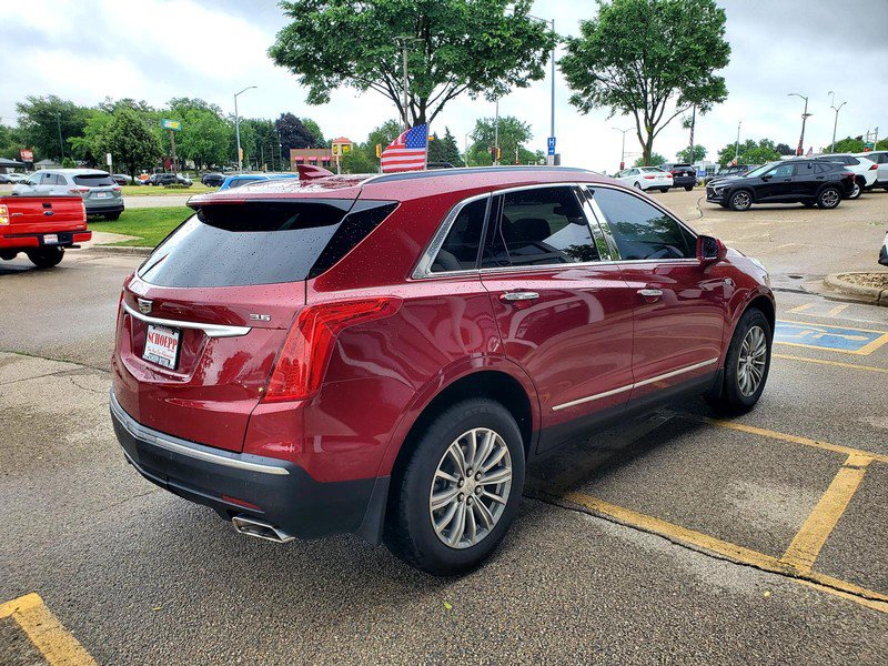 Used 2019 Cadillac XT5 Luxury FWD image 5