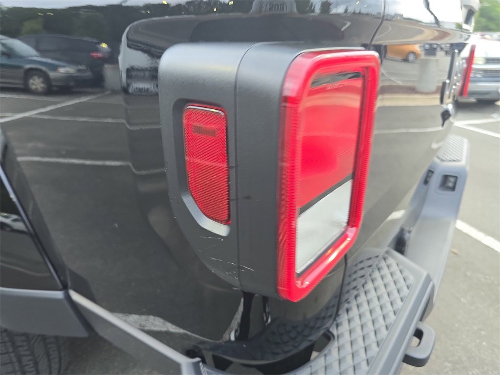 New 2025 Jeep Gladiator Sport image 33