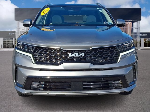 Certified 2023 Kia Sorento SX Prestige w/ Panoramic Sunroof Package AWD/4WD image 2