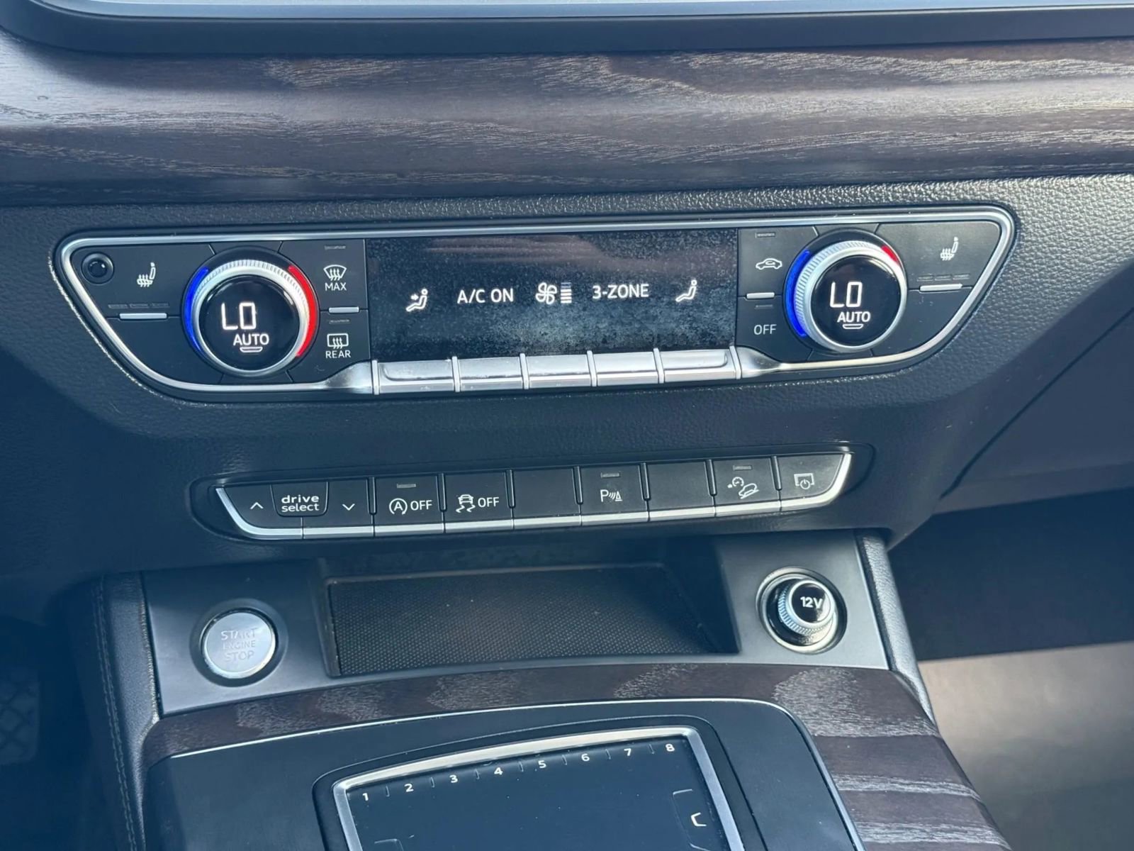 Used 2018 Audi Q5 Prestige w/ Prestige Package image 25