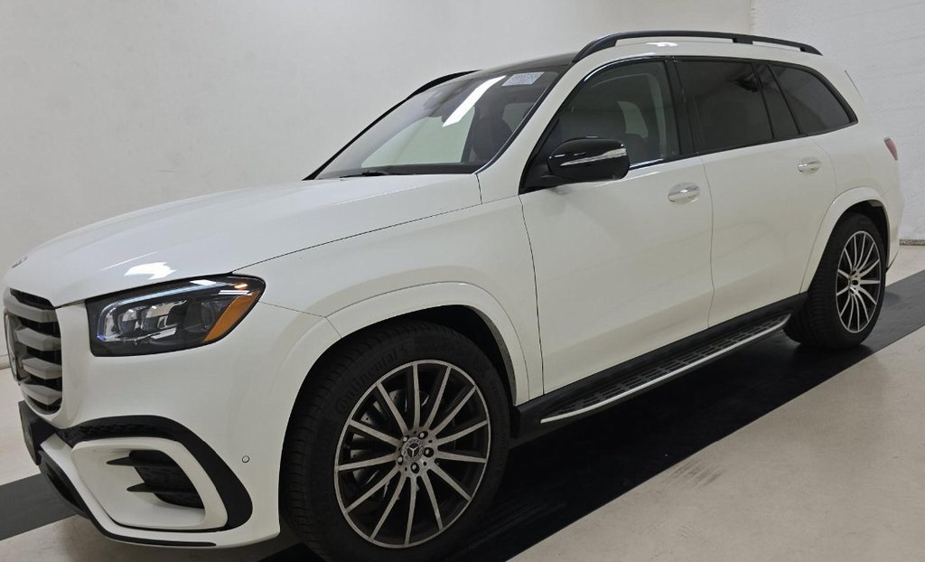 Used 2024 Mercedes-Benz GLS 450 4MATIC w/ Pinnacle Trim Package