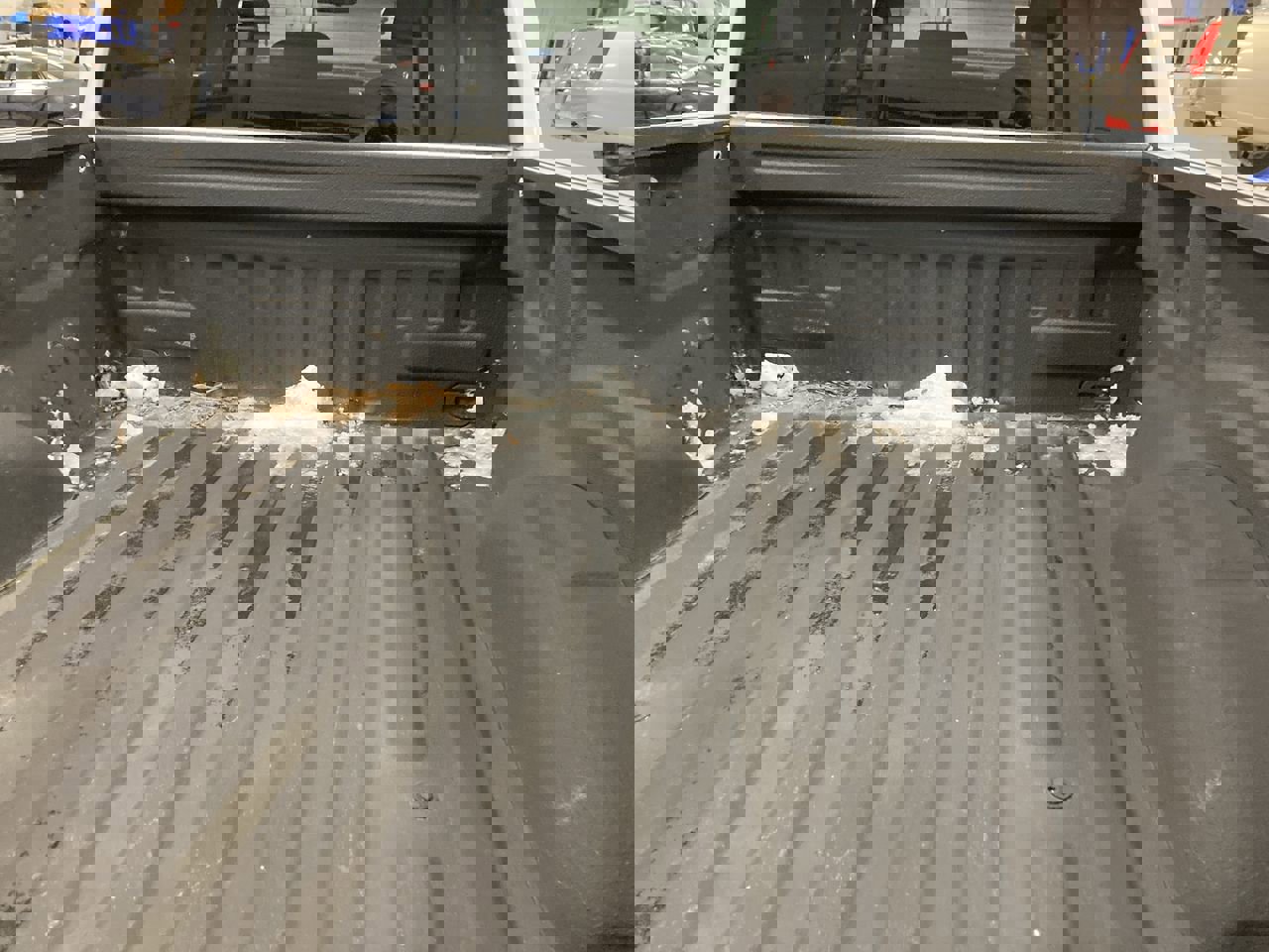 Used 2018 Ford F150 XL w/ Equipment Group 101A Mid image 11