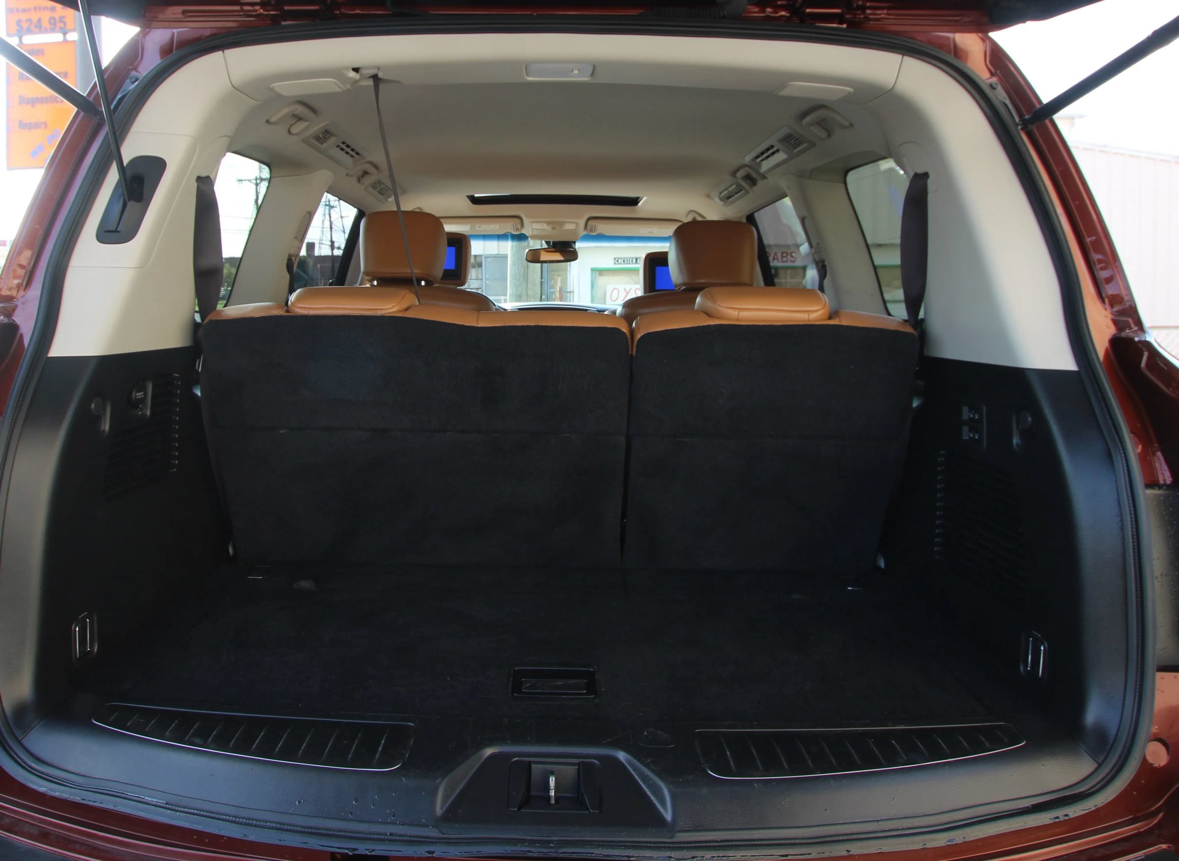 Used 2017 Nissan Armada Platinum w/ Captain Seat Package AWD/4WD image 13