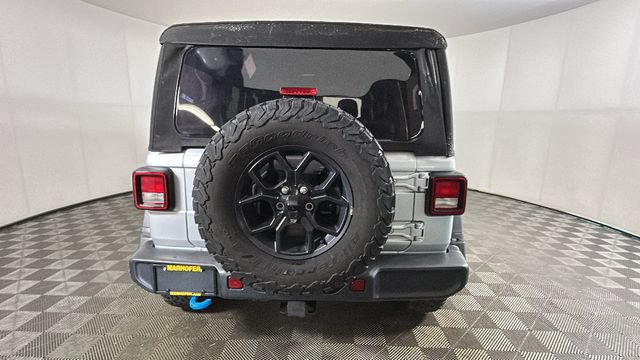 Used 2024 Jeep Wrangler Unlimited AWD/4WD video 4