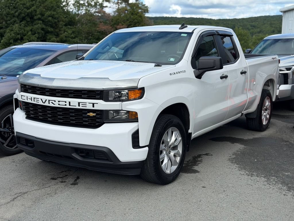 Used 2021 Chevrolet Silverado 1500 Custom AWD/4WD image 1