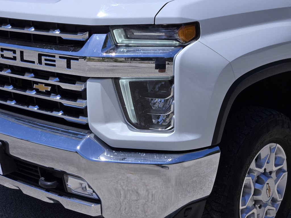 Used 2021 Chevrolet Silverado 2500 LTZ AWD/4WD image 9