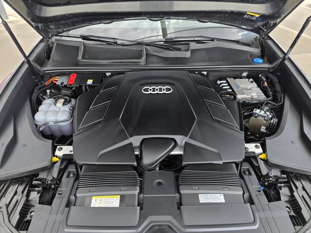 Used 2021 Audi Q8 Premium Plus AWD/4WD image 27