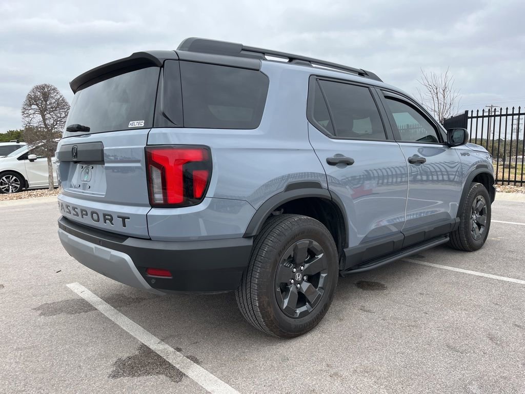 Certified 2026 Honda Passport RTL image 4