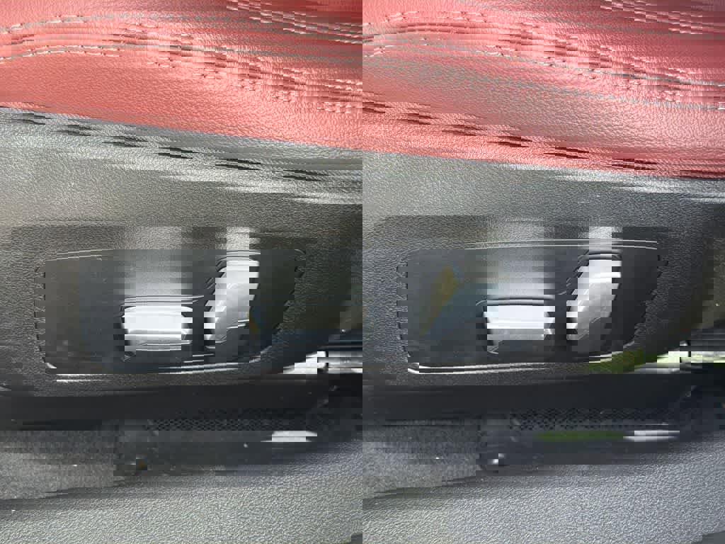 Used 2023 BMW 330e 330e image 27