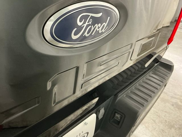 Used 2023 Ford F150 Lariat image 5