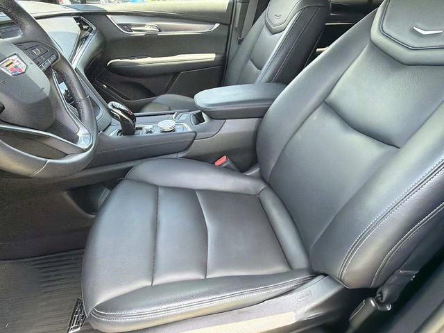 Used 2023 Cadillac XT6 Luxury FWD image 20