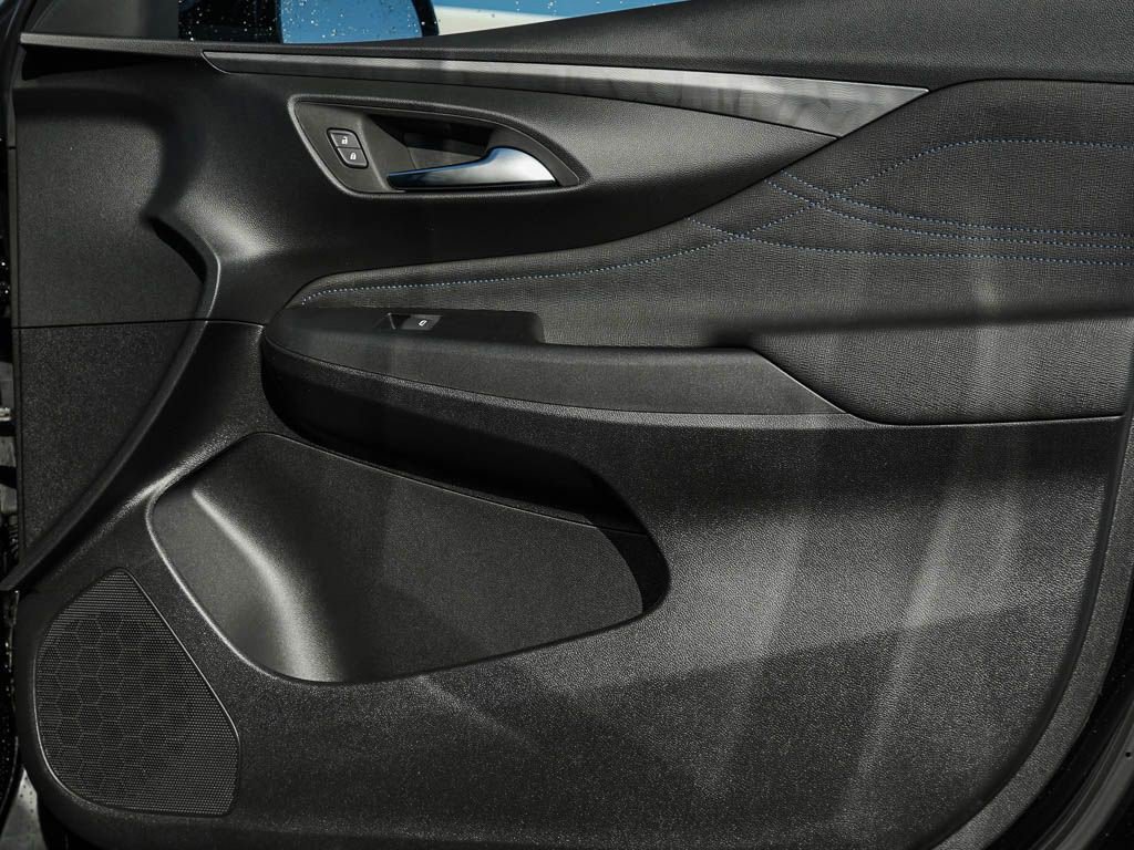 New 2026 Buick Envista Sport Touring w/ Convenience I Package FWD image 9