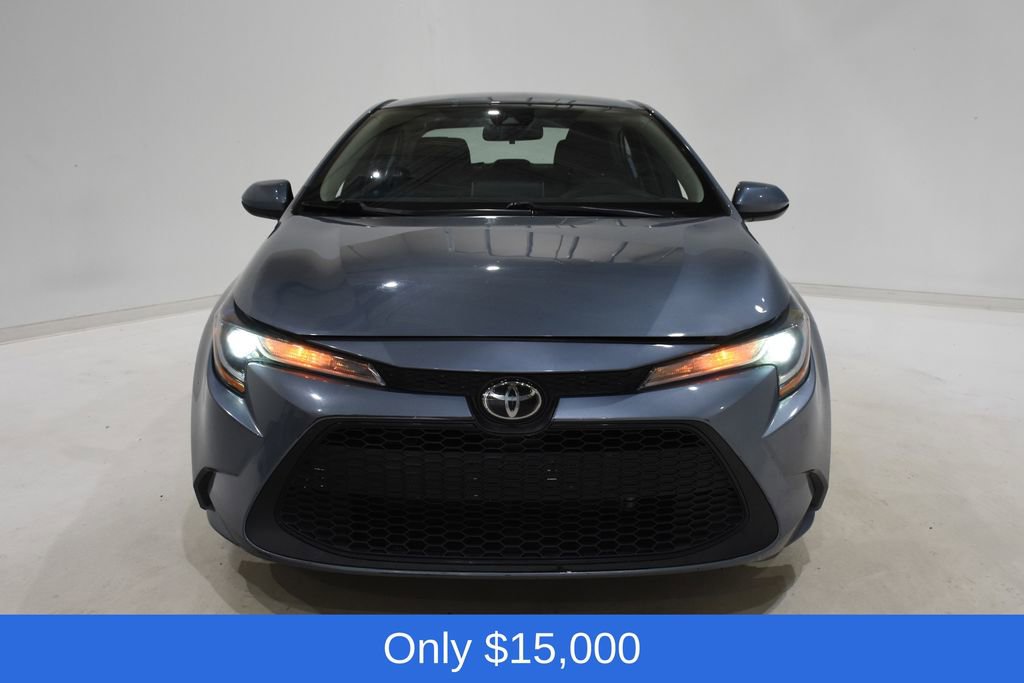 Used 2020 Toyota Corolla LE FWD image 2
