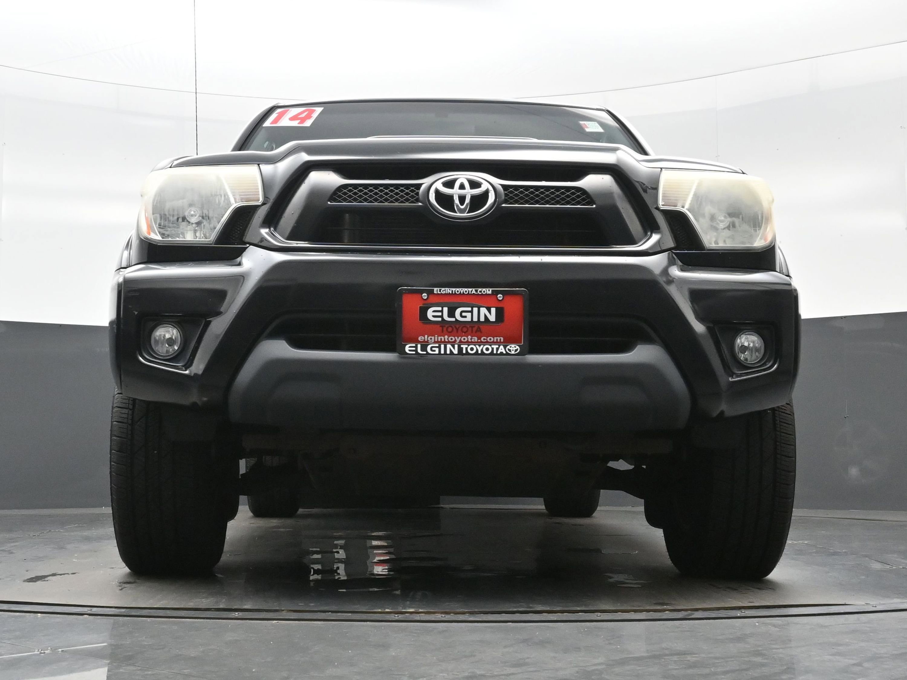 Used 2014 Toyota Tacoma 4x4 Double Cab w/ TRD Sport Package image 25