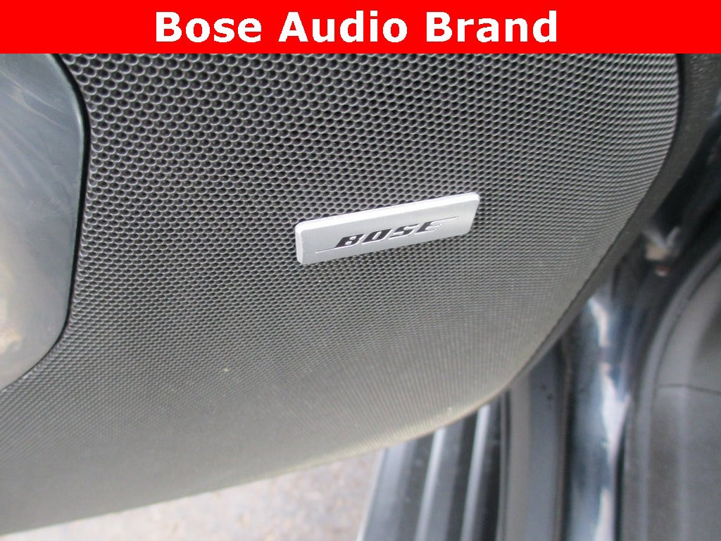 Used 2021 Chevrolet Tahoe Premier w/ Premium Package image 16