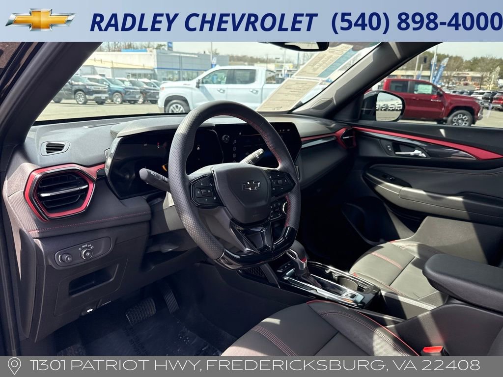 Certified 2025 Chevrolet TrailBlazer RS w/ Convenience Package image 5