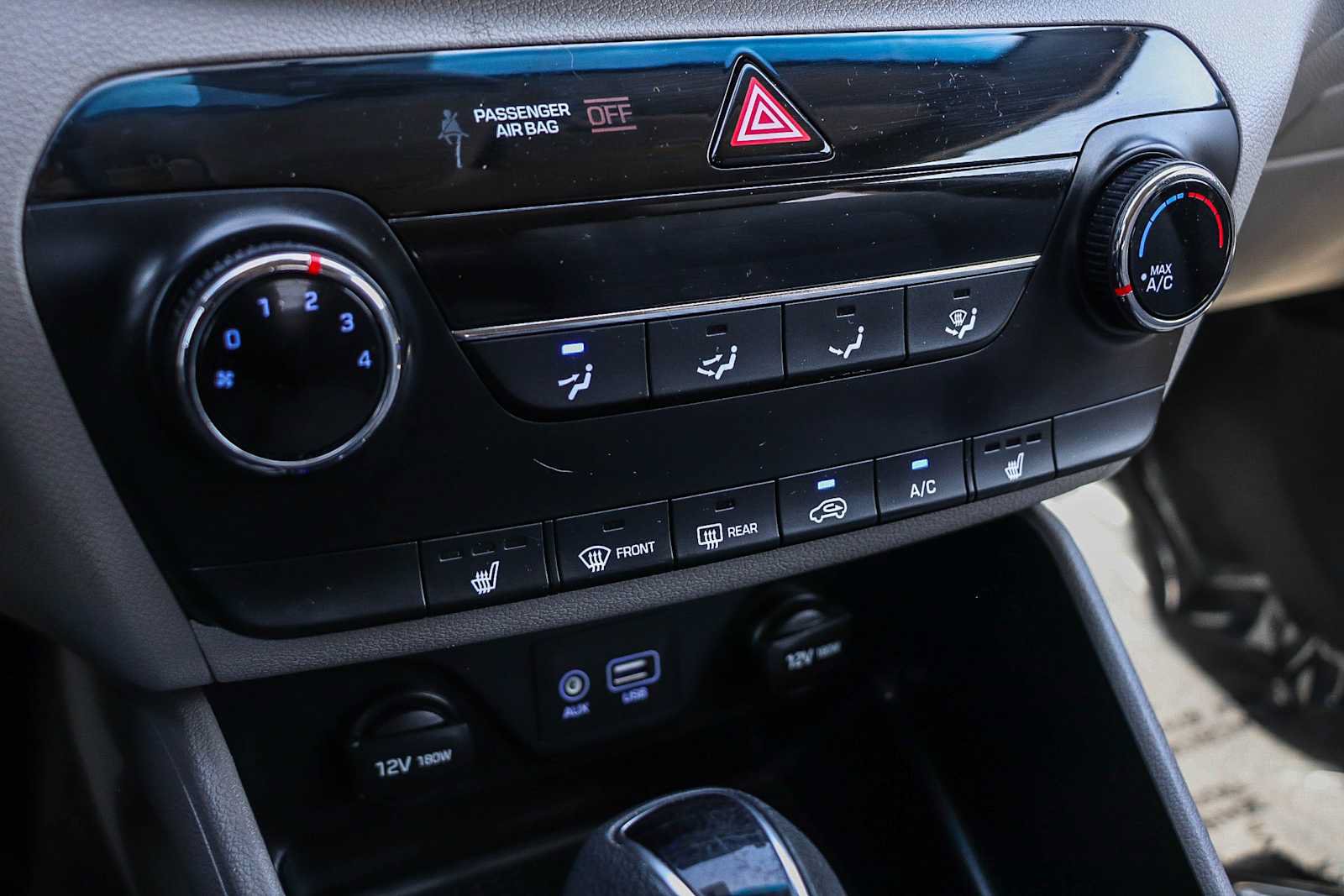 Used 2018 Hyundai Tucson SEL FWD image 25