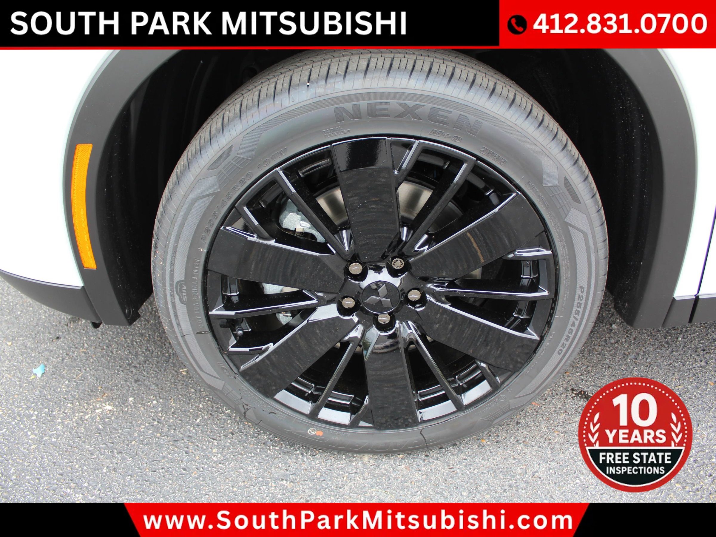 New 2026 Mitsubishi Outlander LE AWD/4WD image 29