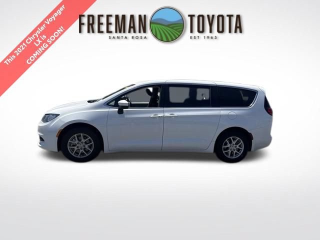 Used 2021 Chrysler Voyager LX FWD image 1