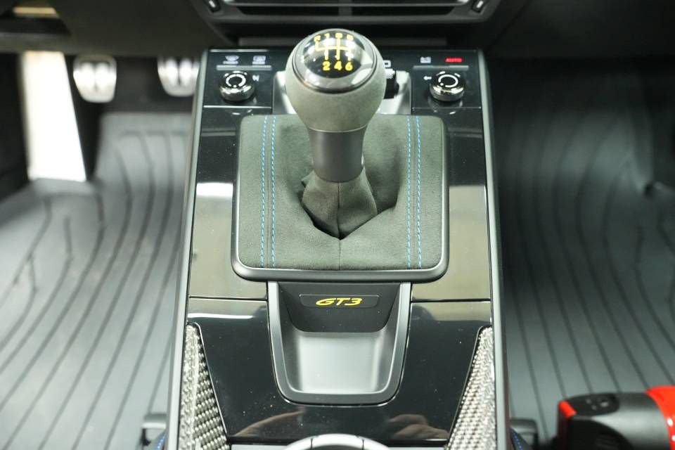 Used 2022 Porsche 911 GT3 RWD image 24