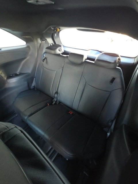 New 2025 Toyota Sienna Platinum image 6