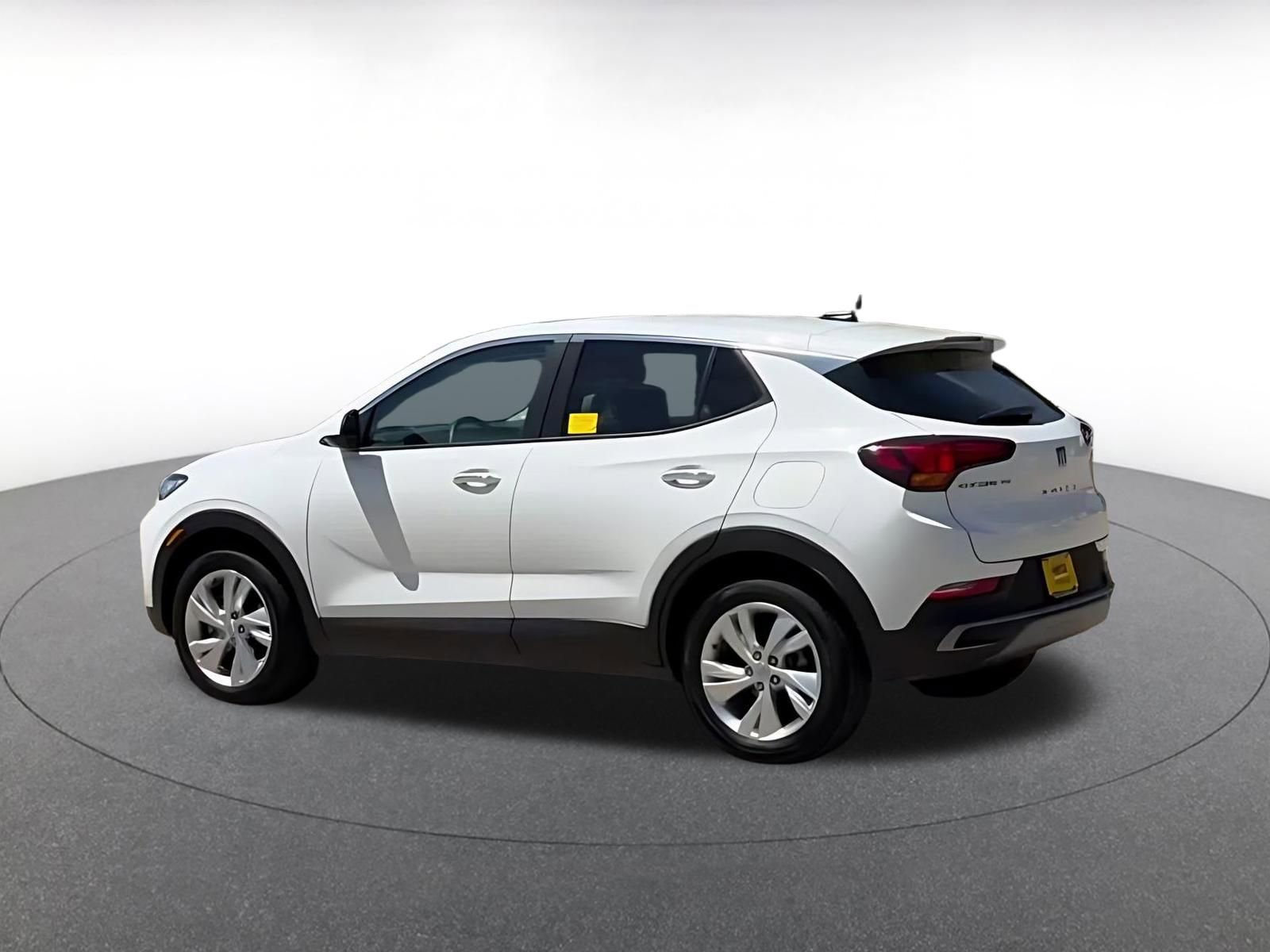 Used 2025 Buick Encore GX Preferred FWD image 10
