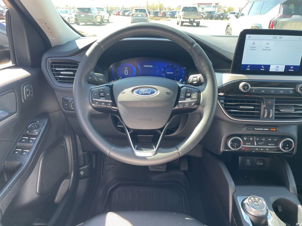 Used 2022 Ford Escape SEL w/ Technology Package image 13